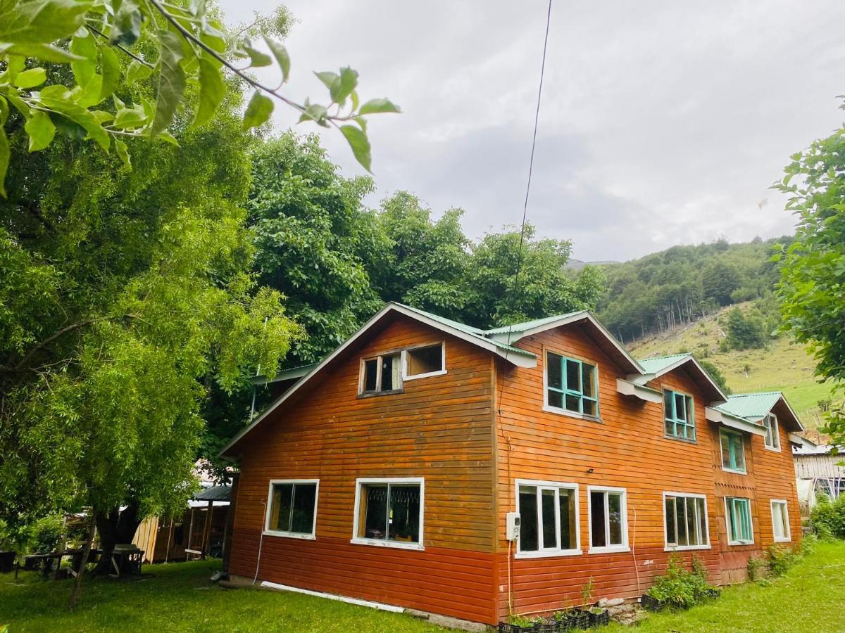 Turismo Rural Los Alpes Futaleufú المظهر الخارجي الصورة